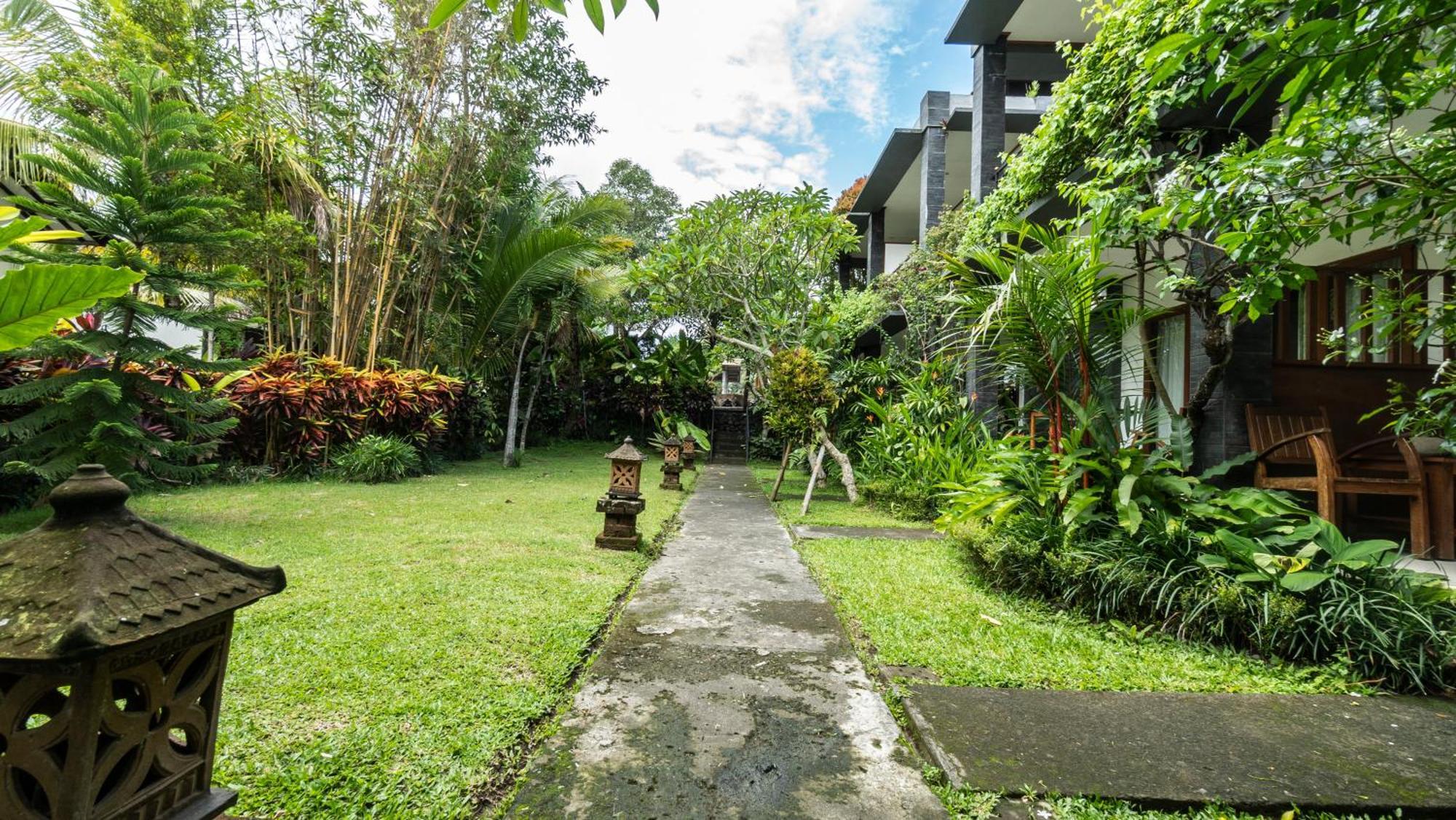 Gita Maha Ubud Hotel By Mahaputra-Chse Certified Kültér fotó
